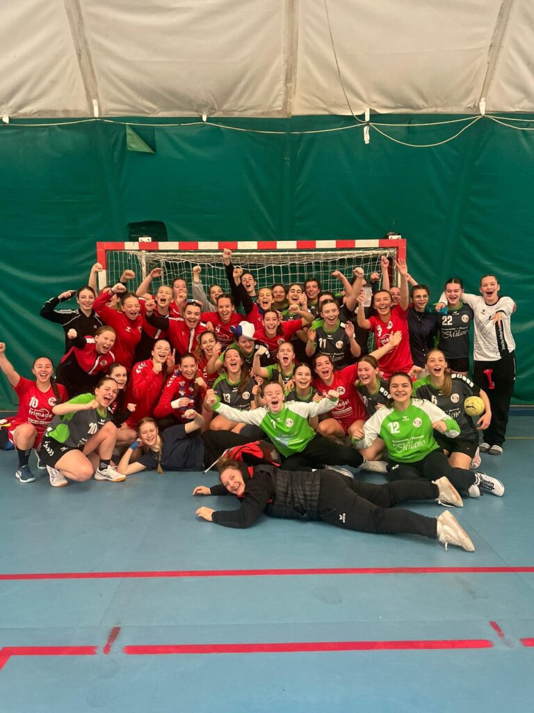 Photo équipe U 15 et U 18 à prague
